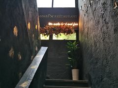 -Mark&Mars Restaurant