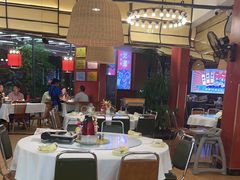 -刘姐啤酒鱼民族演艺餐厅(西街总店)