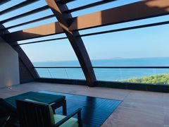 -三亚湾海居铂尔曼度假酒店