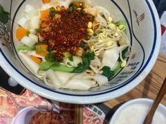 -陇上秦轩西安biangbiang面(朝龙汇店)