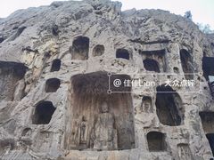 -龙门石窟
