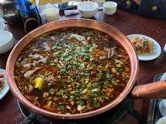 -朝伟清真铜瓢牛肉馆(三十年老·店)