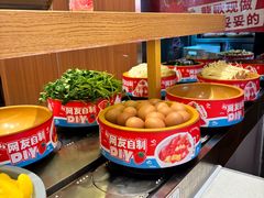 -龍歌自助小火锅(市南金茂湾店)