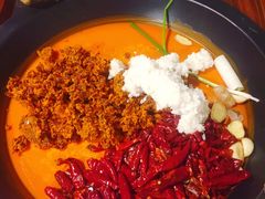 -黄潇洒老火锅(九眼桥宏济巷店)