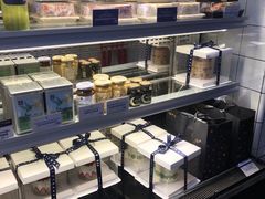 -黑草莓(重庆路店)