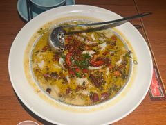 -鱼亨小鲜酸菜鱼(大信店)