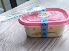 -蜜蜂小象·榴莲千层蛋糕(时代汇11栋店)