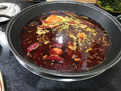 -重庆故事姊妹老火锅(财经学院店)