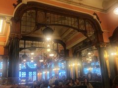 -Majestic Café