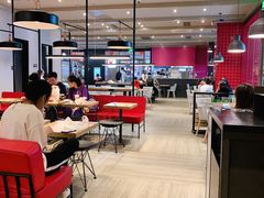 大堂-肯德基(龙之梦购物中心店)