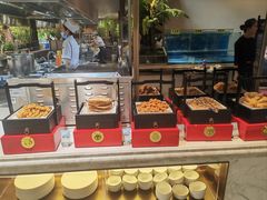 -舜耕山庄四时万和自助餐厅