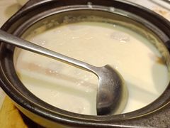 -汤城小厨•粤菜•靓汤(西直门凯德MALL店)