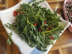 凉拌茼蒿-醉云喃