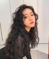 -SUNLON秀隆时尚烫染定制沙龙
