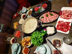 -捞王锅物料理(上海世茂广场店)