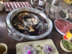 -巴倒烫陆派火锅山庄(南山总店)