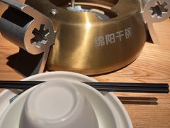 -六月雪干锅(绵阳凯德广场店)