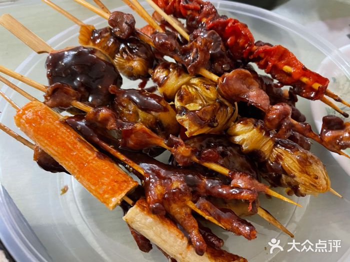 二中酸辣汤炸串串图片