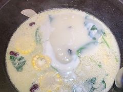 -咕嘟草帽鱼·牛奶一样的鲜鱼汤(包河万达广场创始店)