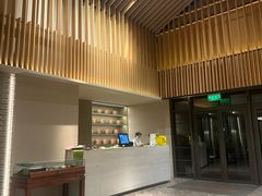 -荷风细雨·中国茶宴(世纪大道店)