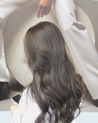 -十六番发型师事务所