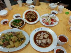 -荣生萝卜汤饭店