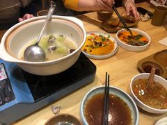-小六汤包砂煲菜(文景路店)