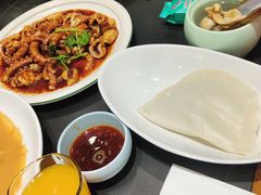 -小红鲸·海鲜餐厅(轸大路店)