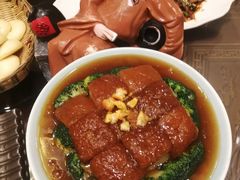 -万重锦·人文川菜馆(骡马市店)