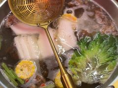 -三头牛·潮汕牛肉生蚝火锅 (夏湾店)