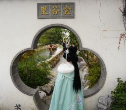 -梦回汉唐汉服旗袍体验馆(拙政园店)