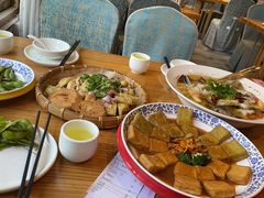 -花溪雨·森林餐厅(石基店)