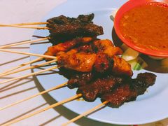 -黄亚华小食店(Jalan Alor)