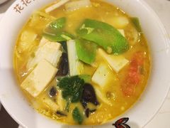 -渝是乎酸菜鱼(龙旗购物中心店)