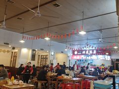 -冶建镜子·老南昌大排档·江西虾王(总店)