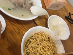 -明红蹄花(糍粑店街店)