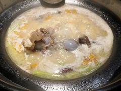 羊肚菌黄耳筒骨锅（小）-骨之味·筒骨汤火锅(江头店)