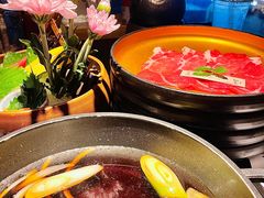 -花潮料理艺食馆(成都万象城店)
