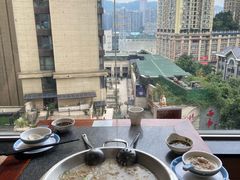 -老来福·非遗酸汤兔(凯旋路店)