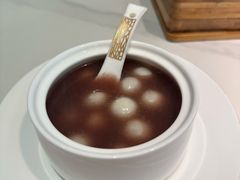 -滩外滩·本帮江浙菜(新天地店)