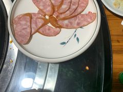 -人民公社铁锅炖·东北菜(卫国道店)
