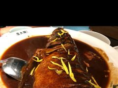 -卢大鲜鱼头捞饭(美利广场店)
