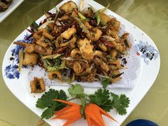 -日照大牌檔•小船海鲜(万平口店)