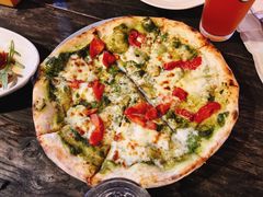-Gather pizza