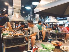 -马路牙子烧烤音乐酒馆(望京店)