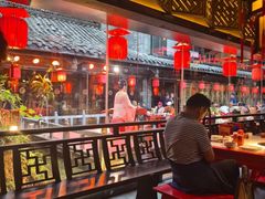 -小龙翻大江文化火锅(宽窄店)