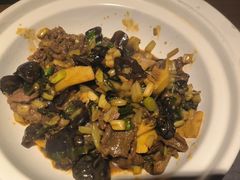 抱腌菜炒黄牛肉-老头儿油爆虾(星光一期店)