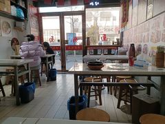 -湖南常德牛肉米粉(十梓街店)