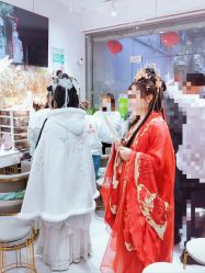 -梦回汉唐汉服旗袍体验馆(拙政园店)