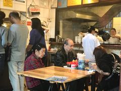 -伍湛记 · 广州老字号(龙津中路店)